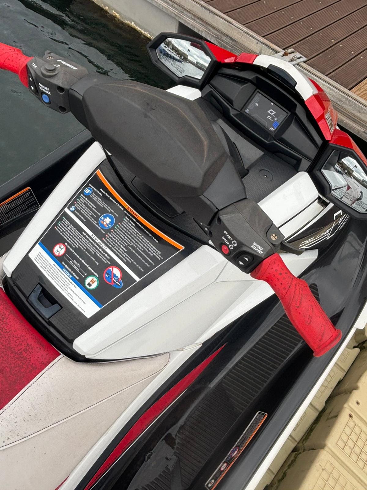 Moto de Agua Yamaha VX 115 Cv - Imagen 4